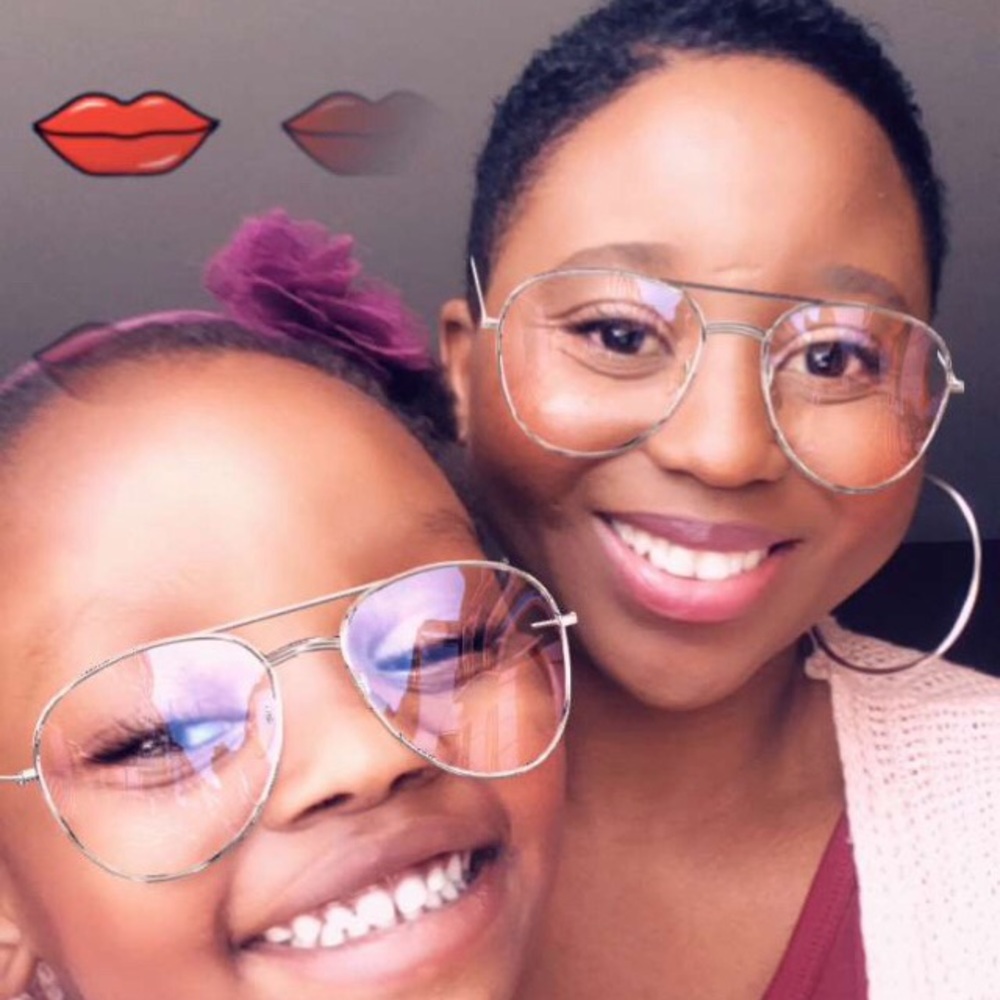 Meet your Posher, Rowanna